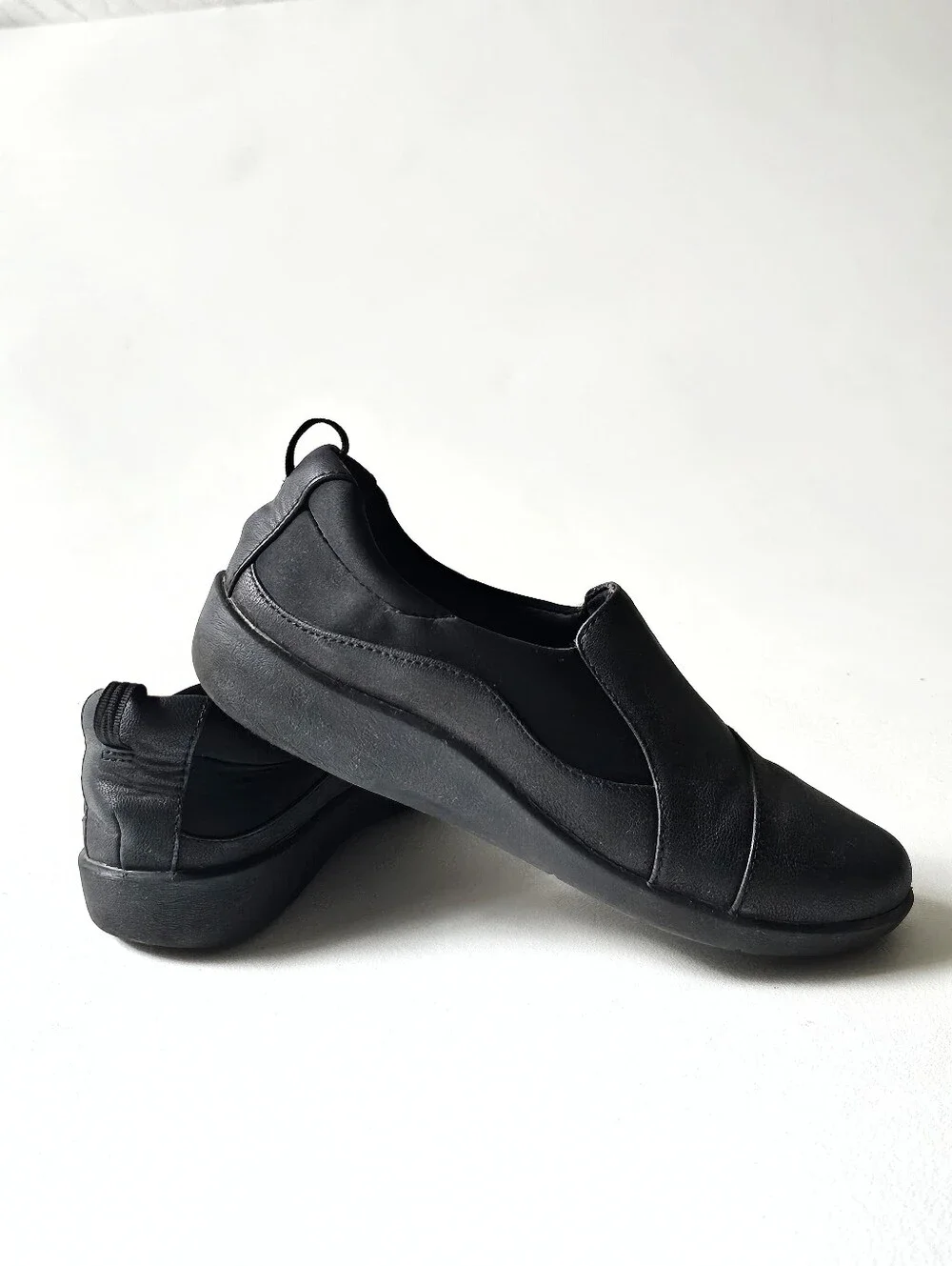 Clarks Cloudsteppers Sillian Paz Black Slip-On Flats Women's US 6.5 M Cushion